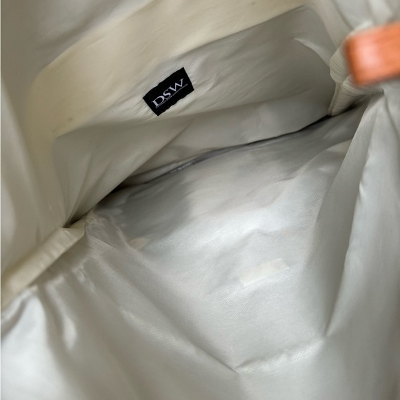 DSW Exclusive Foldover Backpack - BLACK / BROWN NWT - Picture 8 of 8